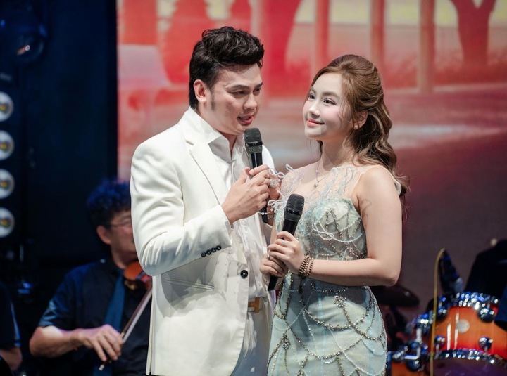 Điều ít biết về cháu nội là 'ngọc nữ bolero' của NSND Thanh Tùng - 4