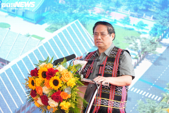 នាយករដ្ឋមន្ត្រី Pham Minh Chinh ថ្លែងមតិក្នុងពិធីនេះ។