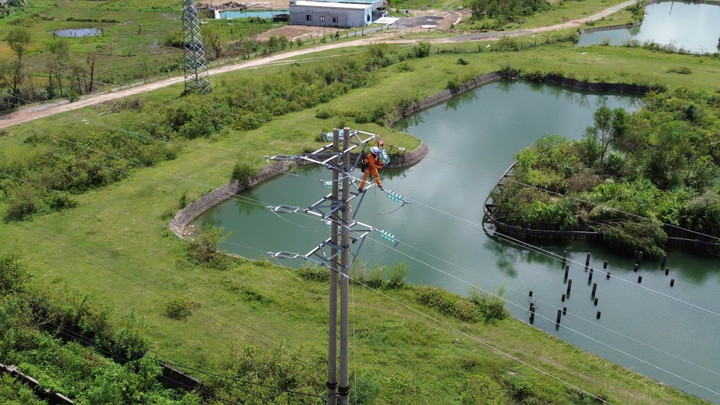 Tổng công ty Điện lực miền Bắc: 56 năm một chặng đường đầy tự hào - 4