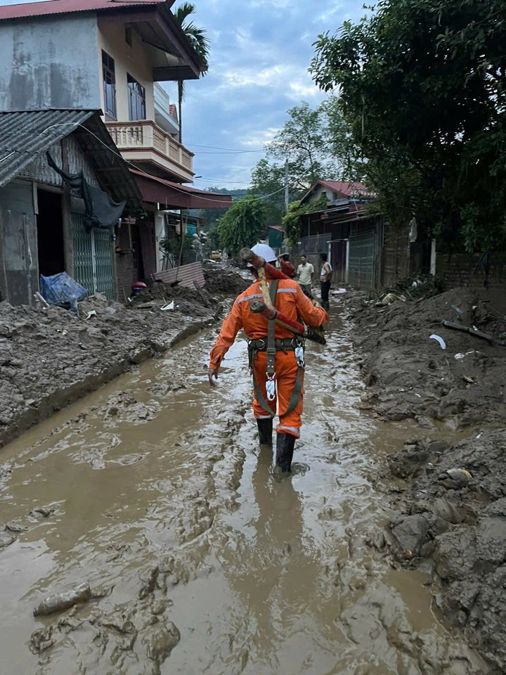 Tổng công ty Điện lực miền Bắc: 56 năm một chặng đường đầy tự hào - 9