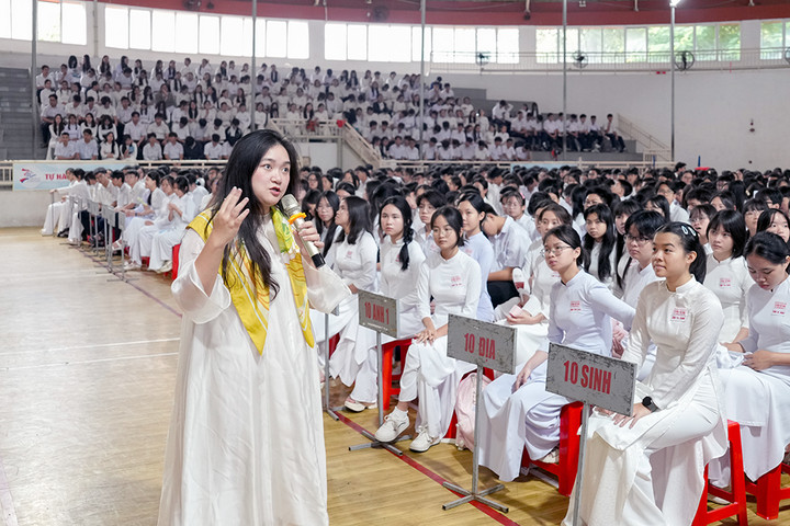 Những hình ảnh ấn tượng trong roadshow xuyên Việt của 'Tiếng nói Xanh' mùa 3 - 8