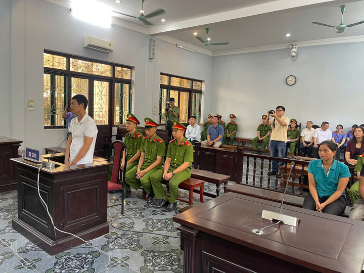 Bị cáo Thái Khắc Thành được Viện kiểm sát đề nghị miễn truy cứu trách nhiệm hình sự liên quan việc nuôi, bán 13 con gà lôi trắng.