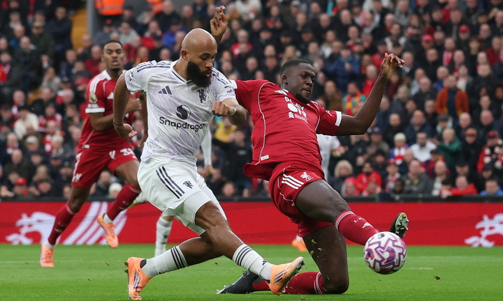 Man Utd thắng Liverpool ngay trên sân Anfield với tỷ số 2-1 ở lượt đi. (Ảnh: Reuters)