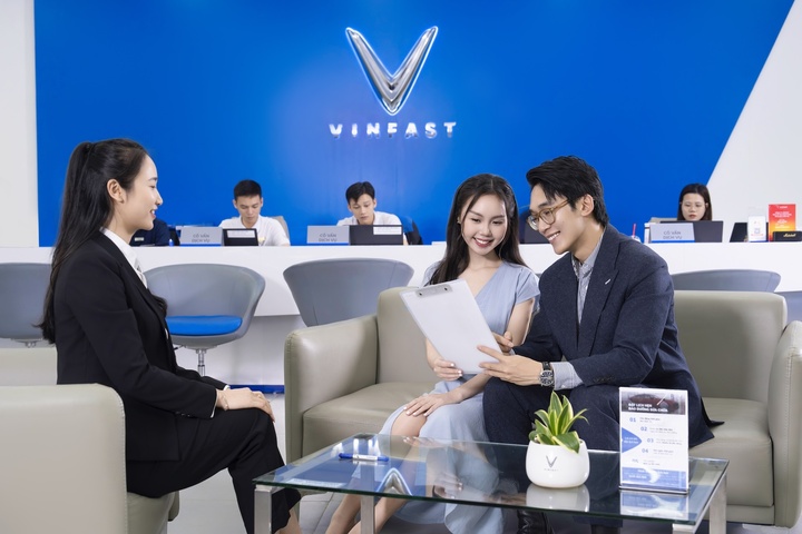 VinFast khảo sát ý kiến khách hàng - nâng cao chất lượng dịch vụ - 1
