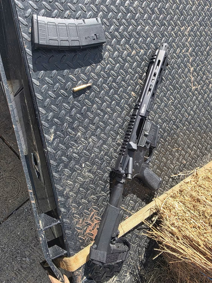 Vũ khí bị thu giữ.