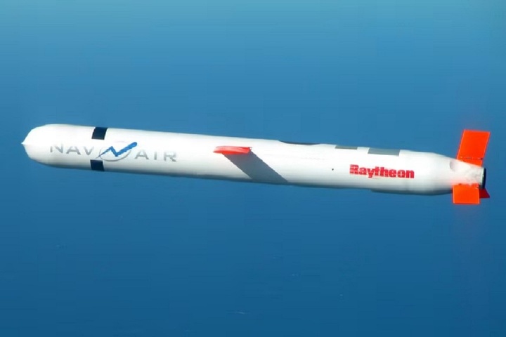 Tên lửa hành trình chiến thuật Tomahawk Block IV. Ảnh CNN
