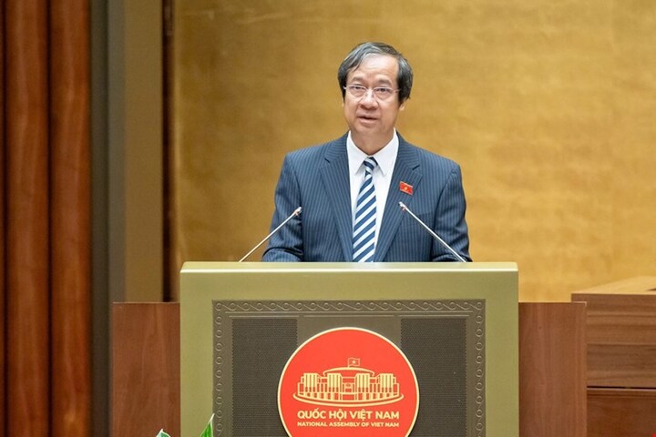 Eğitim ve Öğretim Bakanı Nguyen Kim Son.