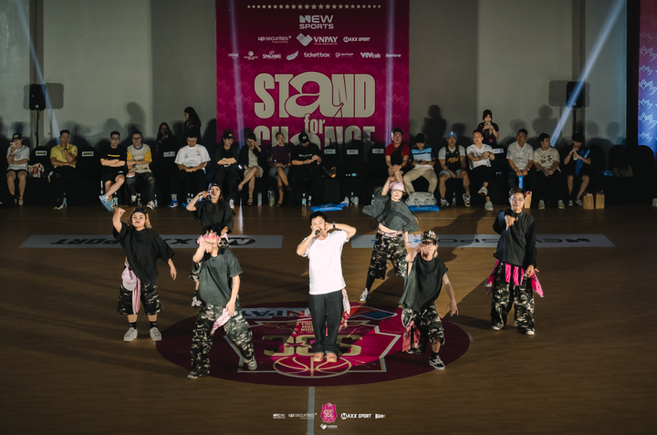 Seachains “nhả vía quán quân” với phần trình diễn bùng nổ năng lượng giữa trận chung kết.