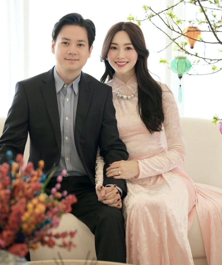 Hoa hậu Đặng Thu Thảo và chồng doanh nhân.