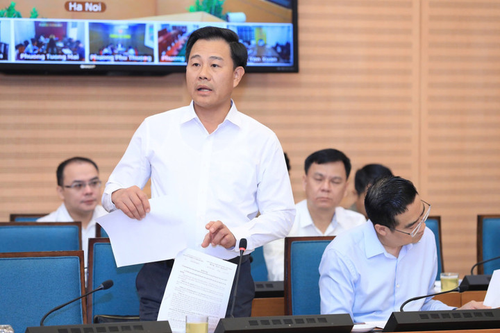 Các đại biểu phát biểu tại hội nghị.