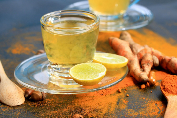 Nghệ tươi mang lại rất nhiều lợi ích cho sức khỏe nếu biết cách sử dụng mỗi ngày.