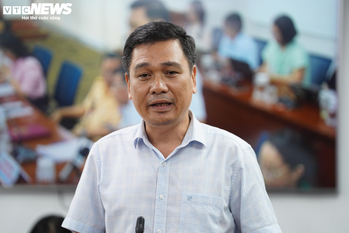 Ông Nguyễn Kiên Giang cho biết lực lượng chức năng đang tăng cường xử lý, khắc phục biển báo "núp lùm".