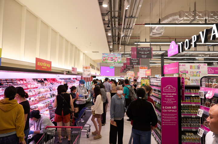 Không chỉ nâng tầm phong cách sống của khách hàng, AEON Tân An còn góp phần cho sự phát triển bền vững của địa phương.