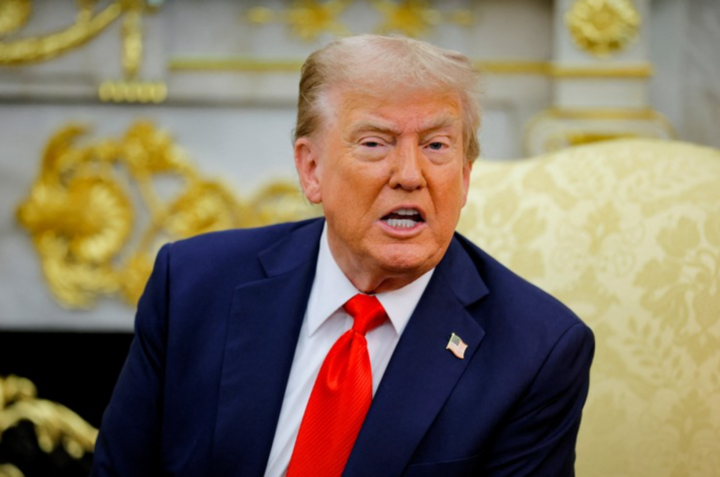 Ngày 20/10, Tổng thống Mỹ Donald Trump đe dọa áp thuế nhập khẩu lên tới 155% đối với hàng hóa Trung Quốc. (Ảnh: Reuters)