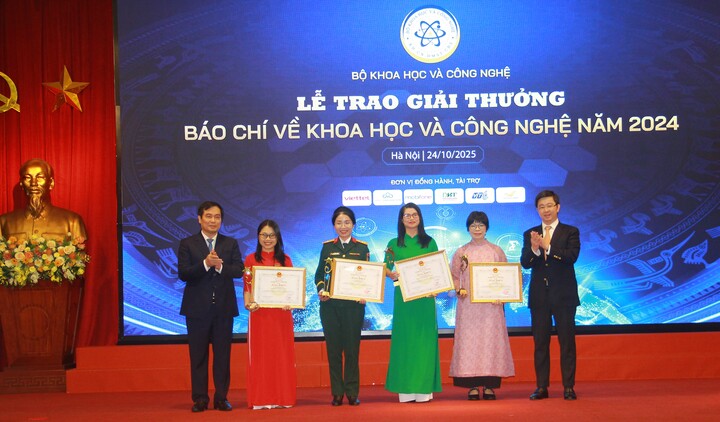 Thứ trưởng Bộ KH&CN: Báo chí phải đánh thức khát vọng về đổi mới sáng tạo