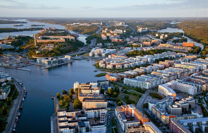 Hammarby Sjöstad từ một khu công nghiệp cũ kỹ trở thành đô thị bền vững, biểu tượng ESG toàn cầu.