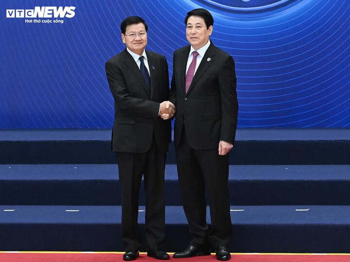 President Luong Cuong och Laos generalsekreterare och president Thongloun Sisoulith. (Foto: Vien Minh)