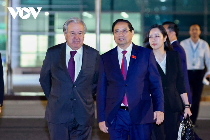 Thủ tướng Phạm Minh Chính cùng Tổng Thư ký LHQ António Guterres rời Hà Nội lên đường dự Hội nghị Cấp cao ASEAN 47