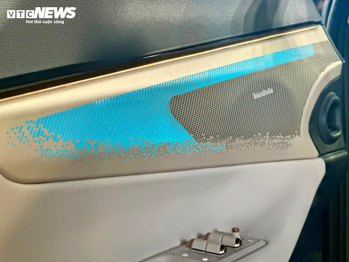 SUV hybrid từng lập kỷ lục Guiness về quãng đường di chuyển có mặt tại Việt Nam - 7