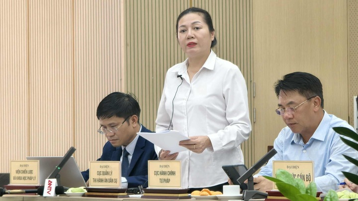 Ông Đinh La Thăng không còn tài sản để khắc phục 825 tỷ đồng Ông Đinh La Thăng không còn tài sản để khắc phục 825 tỷ đồng