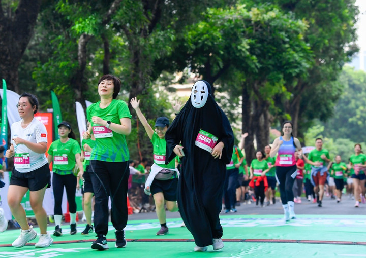VPBank Hanoi International Marathon 2025: Khi mỗi runner là một câu chuyện - 2