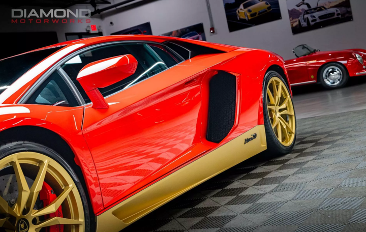 Chiếc xe được bảo quản cực tốt, gần như mới. (Ảnh: Carscoops)