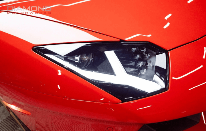 Cận cảnh đèn pha ô tô Aventador Miura Edition. (Ảnh: Carscoops)