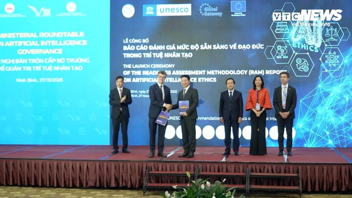 Lễ công bố Báo cáo Đánh giá Mức độ sẵn sàng về đạo đức trong trí tuệ nhân tạo (RAM). (Ảnh: Nguyễn Trung)