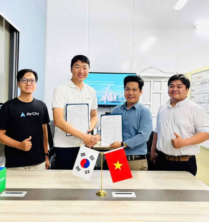 EMCT-representanter och vietnamesiska partners undertecknade ett samarbetsavtal för att driftsätta BDApp-lösningen på den vietnamesiska marknaden.