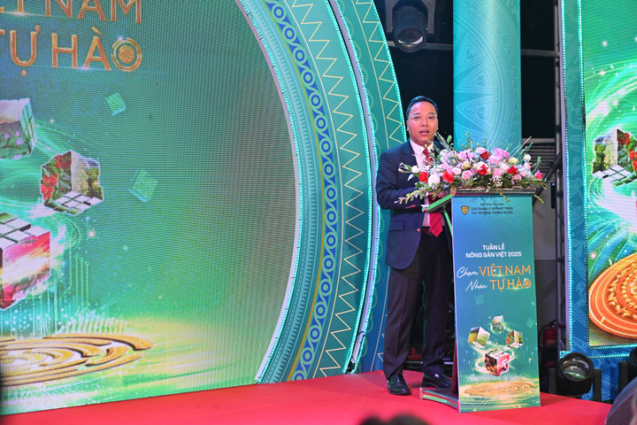 Thứ trưởng Bộ Công Thương Nguyễn Hoàng Long phát biểu khai mạc Tuần lễ Nông sản Việt 2025.