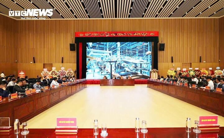 សន្និសីទ “កិច្ចសហប្រតិបត្តិការដើម្បីអភិវឌ្ឍន៍” នៅទីក្រុង Hai Phong បានប្រមូលផ្តុំសហគ្រាសក្នុងស្រុក និងបរទេសជិត ២០០ ចូលរួម។