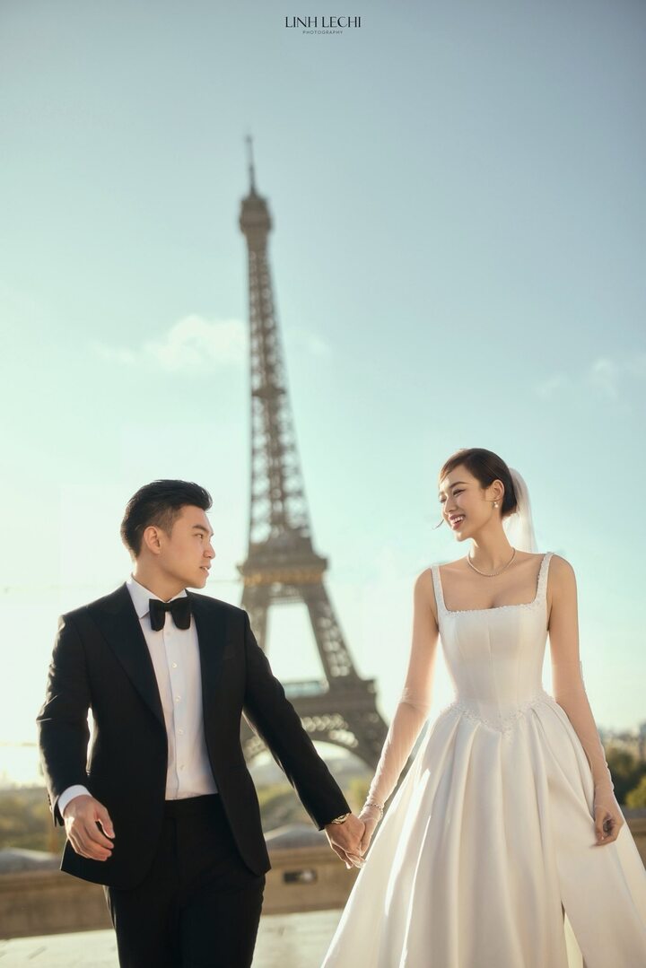 Đầu năm 2024, mạng xã hội lan truyền tin đồn Đỗ Thị Hà hẹn hò thiếu gia "nghìn tỷ". Cặp đôi nhiều lần được bắt gặp xuất hiện cùng nhau trong các chuyến du lịch.