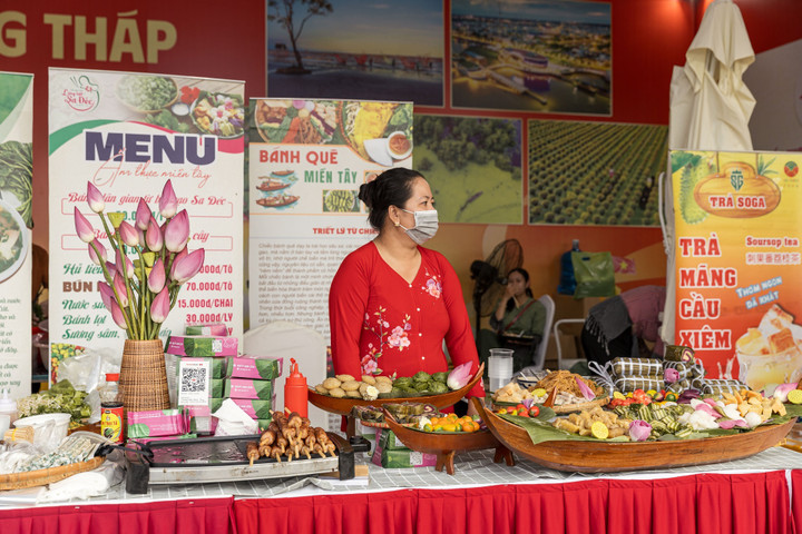 Hội chợ Mùa Thu 2025: Ăn ngon, chơi chất, chill tới bến ở 'trái tim mùa thu' VEC - 4