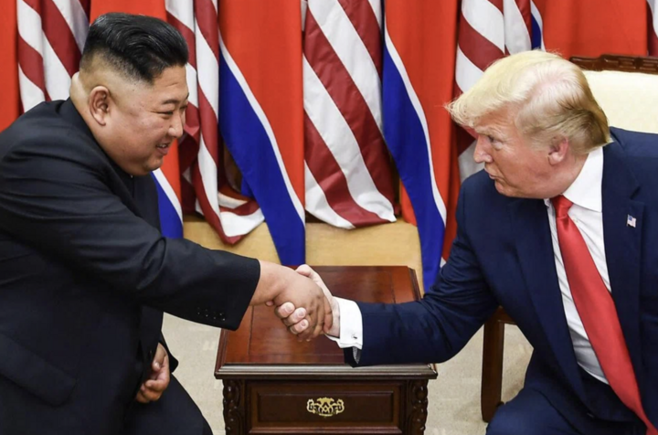 Nhà lãnh đạo Triều Tiên Kim Jong-un (trái) và Tổng thống Mỹ Donald Trump (phải). (Ảnh: Getty)