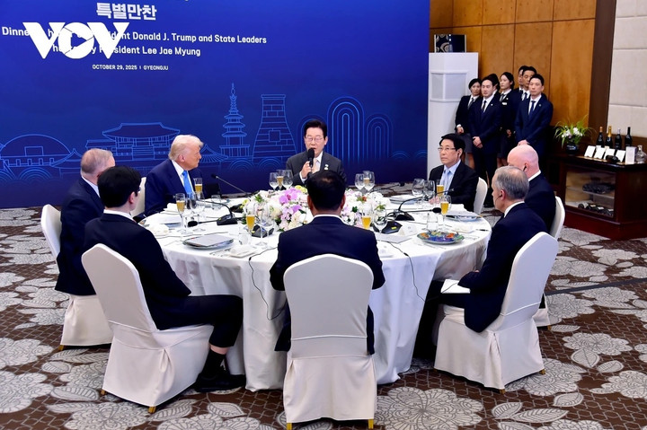 Tổng thống Hàn Quốc Lee Jae Myung phát biểu tại tiệc tối chào mừng các nhà Lãnh đạo APEC