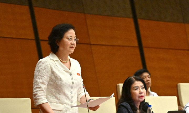 Phó Thủ tướng Phạm Thị Thanh Trà trả lời những vấn đề đại biểu Quốc hội quan tâm liên quan vận hành chính quyền địa phương hai cấp.