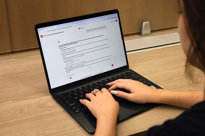 A virtuális asszisztenseket a köztisztviselők munkájának támogatására használják. (Forrás: Viettel)