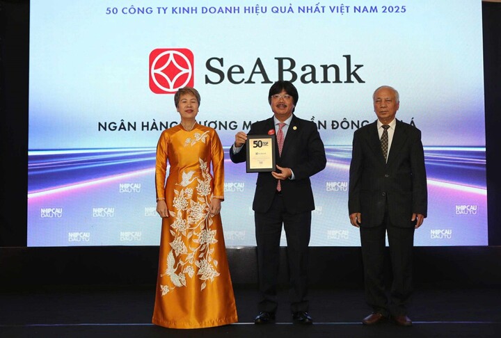 SeABank lọt Top 50 doanh nghiệp có lợi nhuận xuất sắc nhất Việt Nam năm 2025 - 2