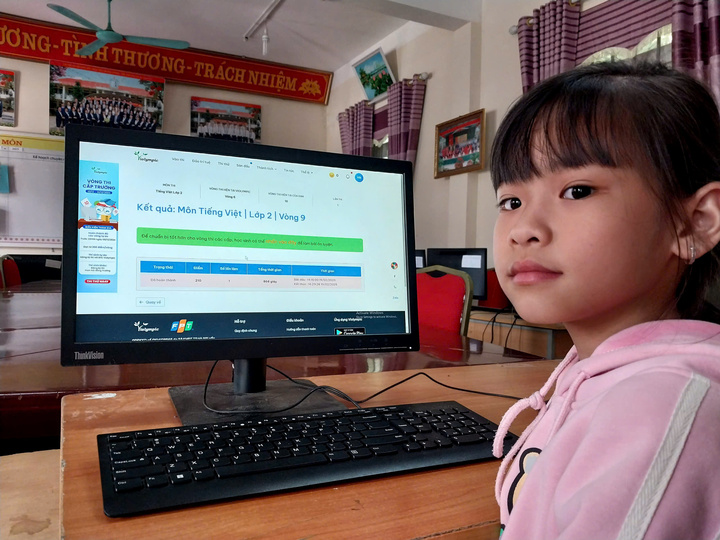 Pham Hoang Nhien (aluno da turma 2A1) obteve excelentes resultados nos exames de TI.