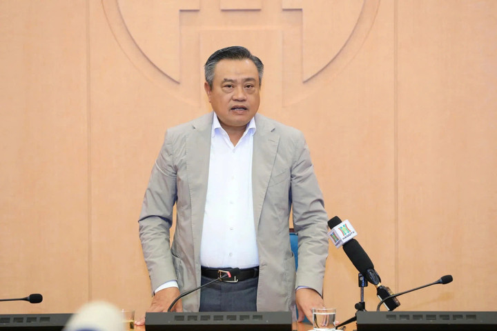 Chủ tịch UBND thành phố Hà Nội Trần Sỹ Thanh phát biểu tại cuộc họp. (Ảnh: Kinh tế và Đô thị)