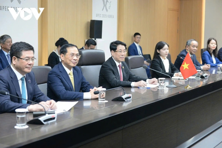 Chủ tịch nước Lương Cường phát biểu tại hội đàm.