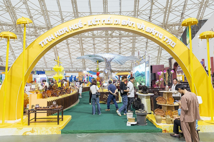 Đặc sản vùng miền: Hành trình khám phá 'Việt Nam thu nhỏ' giữa lòng VEC - 2