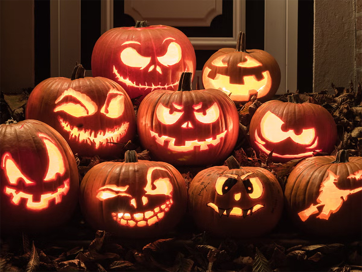 Đèn bí ngô - biểu tượng Halloween.