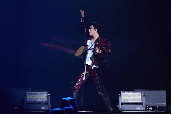 Dimash Kudaibergen: Tại sao cả thế giới 'phát cuồng' trước một giọng hát? - 1