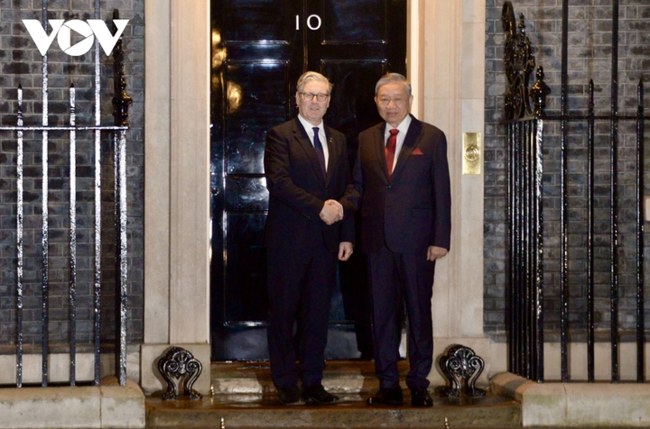 Tổng Bí thư Tô Lâm và Thủ tướng Anh Keir Starmer.