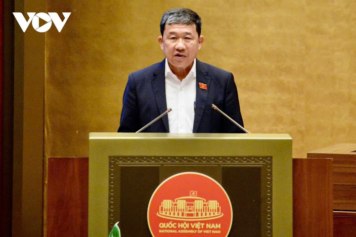 Phó Bí thư Đảng ủy Quốc hội Vũ Hải Hà phát biểu