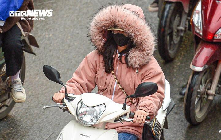 Hà Nội rét sâu 12°C trong đợt không khí lạnh này