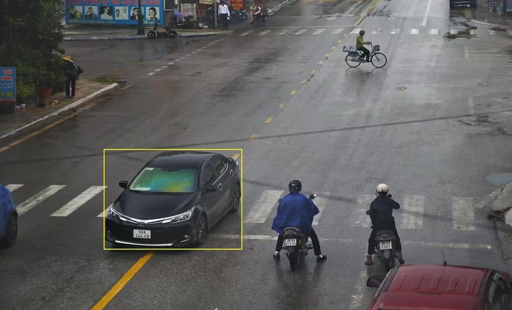 Ô tô lấn làn. (Ảnh: Công an Bắc Ninh)