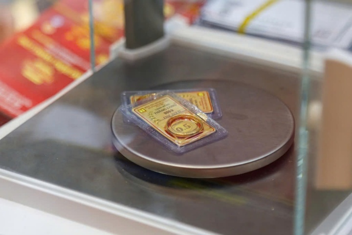 Giá vàng hôm nay tiếp tục đi ngang. (Ảnh: Minh Đức).