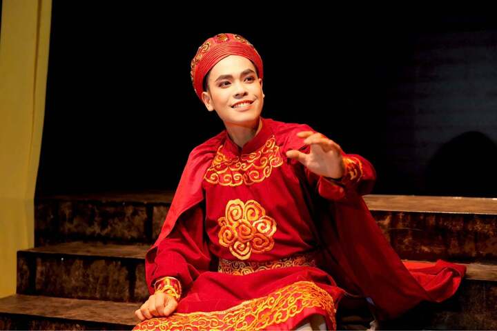 Quang Truong memainkan watak Trang Quynh dalam drama